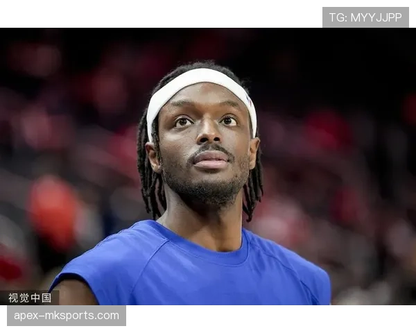 格兰特·哈克特1500米自由泳传奇再现:速度与耐力的完美诠释 格兰特·哈克特1500米自由泳传奇再现:速度与耐力的完美诠释