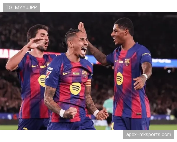 西甲新赛季回顾：传统豪门重塑辉煌，黑马球队表现值得关注